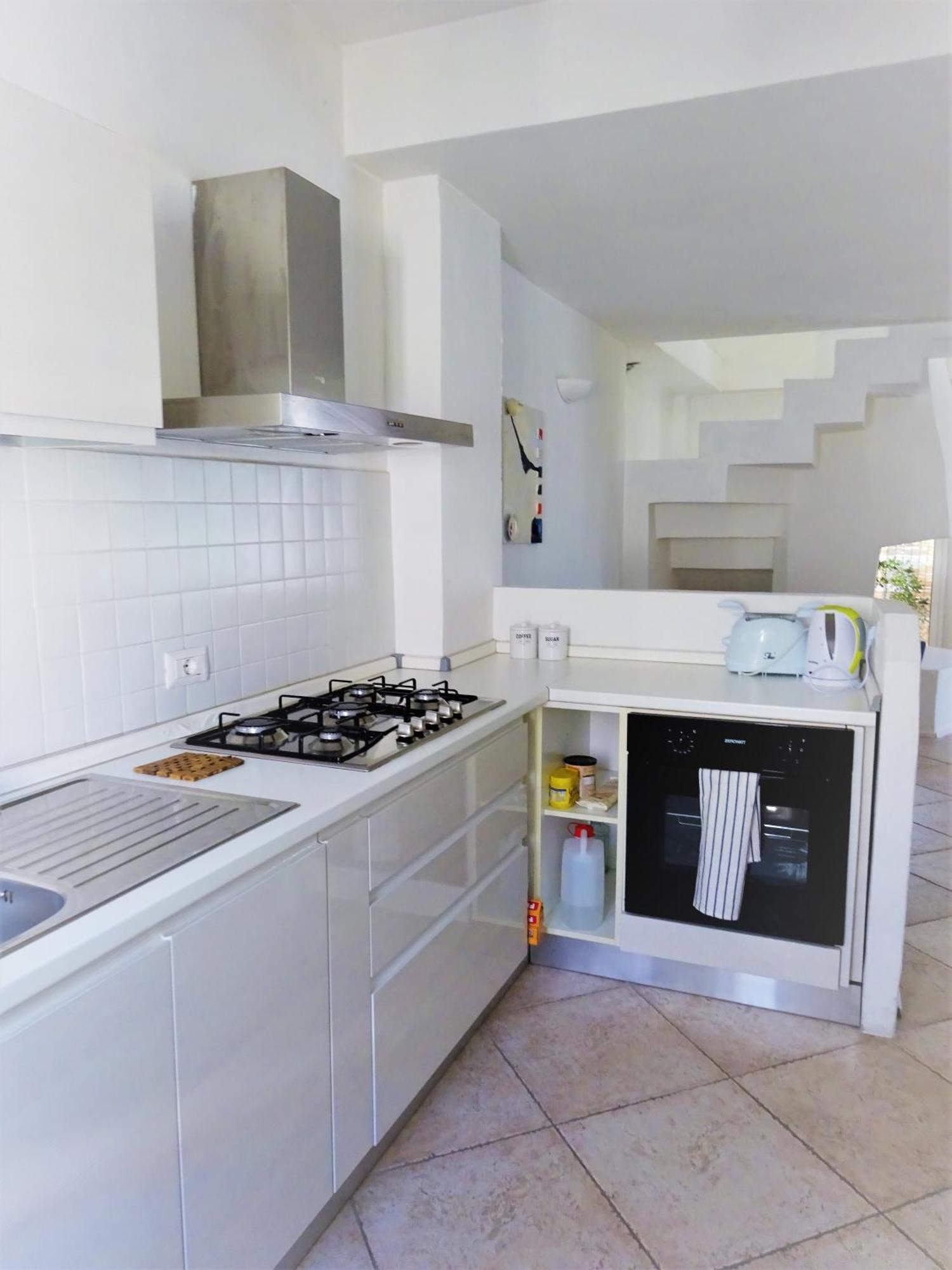 White - San Pantaleo Apartment ภายนอก รูปภาพ