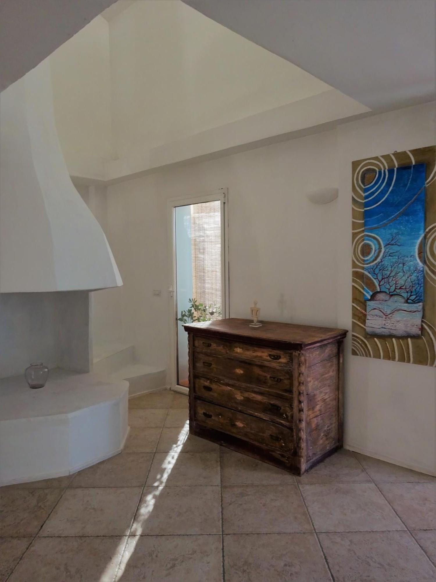 White - San Pantaleo Apartment ภายนอก รูปภาพ