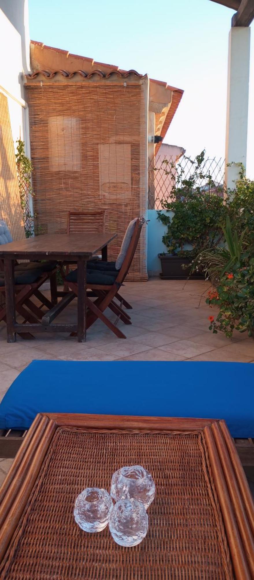 White - San Pantaleo Apartment ภายนอก รูปภาพ